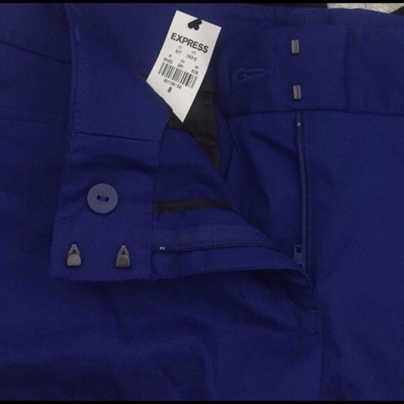 Express Shorts - Picture 5 of 5